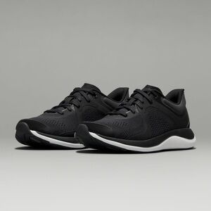 Lululemon chargefeel low women’s workout shoe